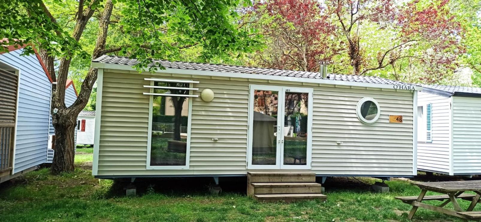 Camping Larribal Millau Ngoại thất bức ảnh